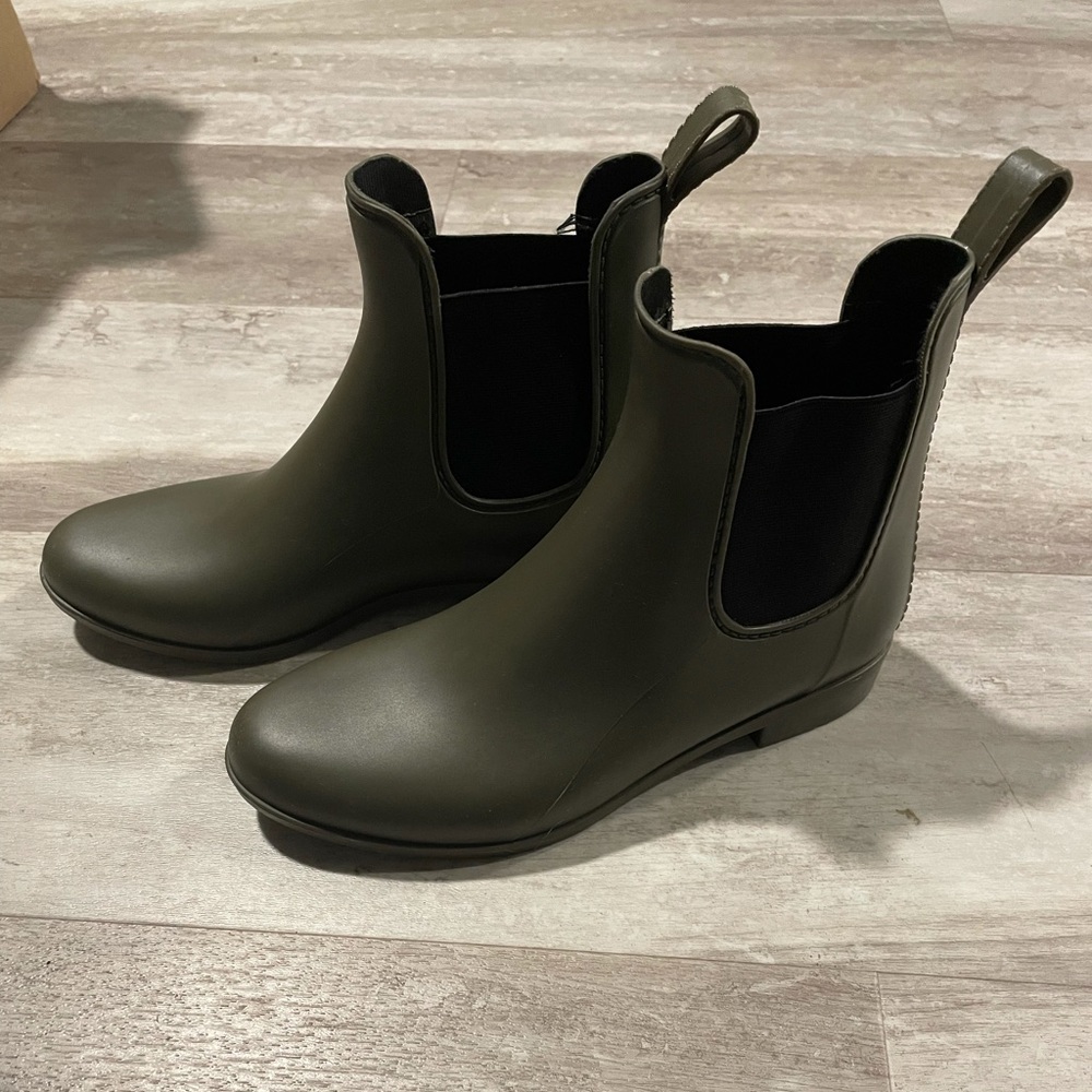 Chelsea Boots